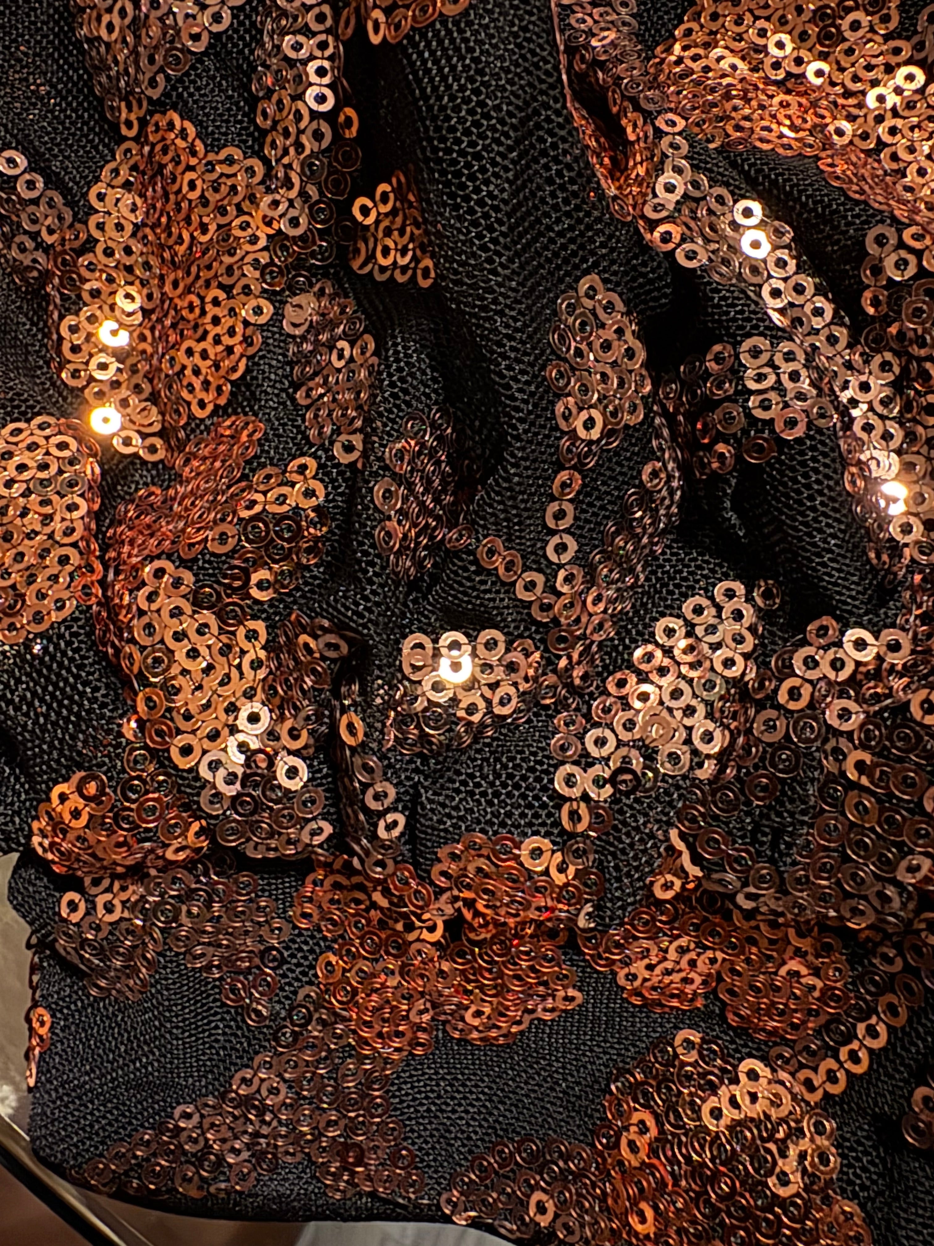 Golden One-Shoulder Sequin Dress | Tayamek Anamera