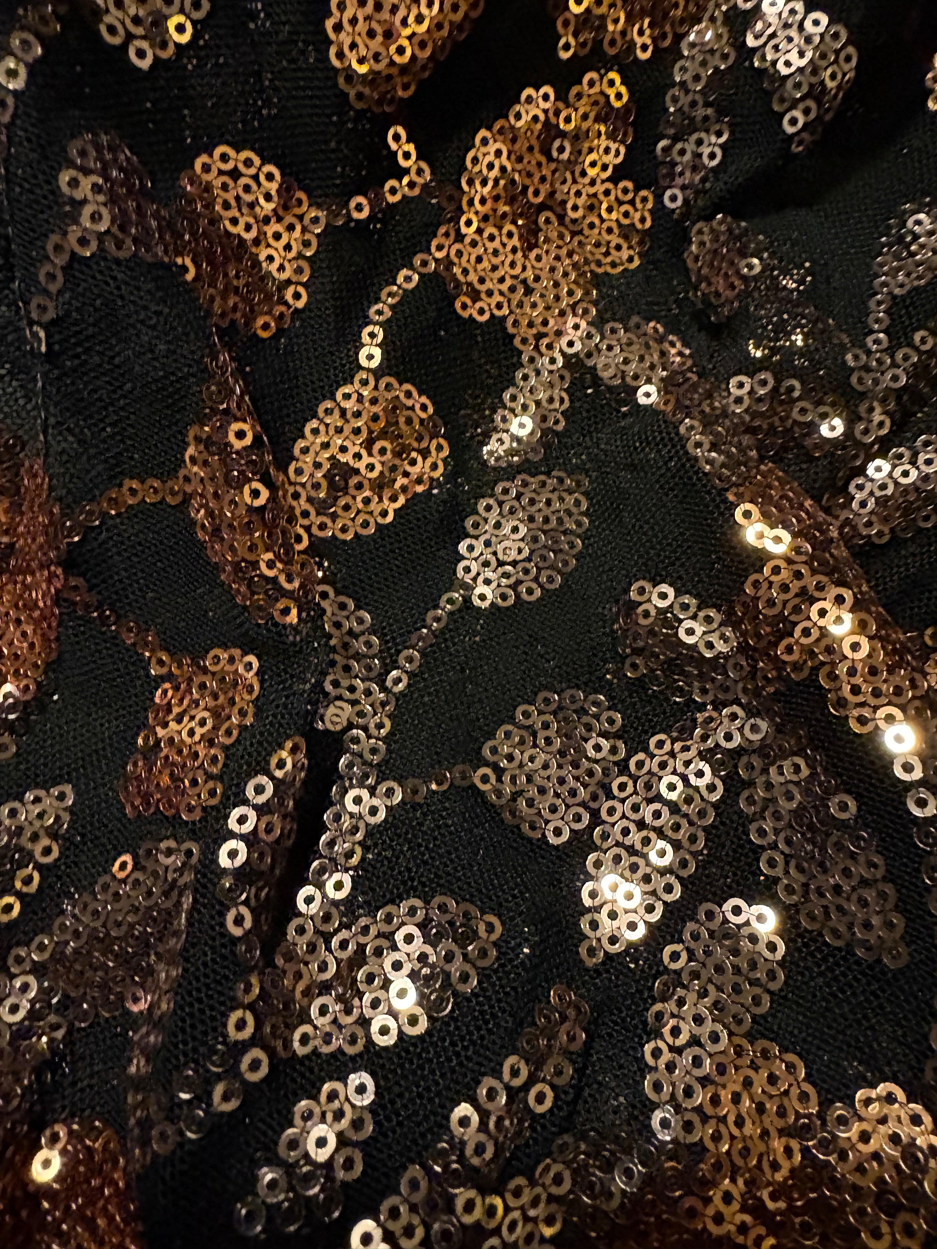 Golden One-Shoulder Sequin Dress | Tayamek Anamera